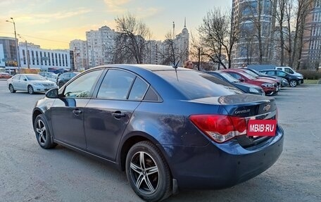 Chevrolet Cruze II, 2011 год, 640 000 рублей, 4 фотография