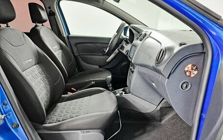 Renault Sandero II рестайлинг, 2015 год, 966 000 рублей, 13 фотография