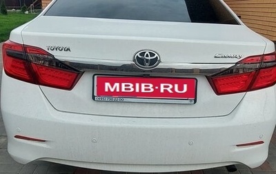 Toyota Camry, 2014 год, 1 850 000 рублей, 1 фотография