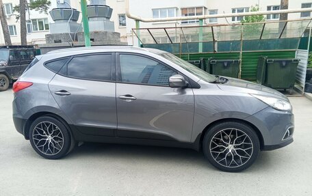 Hyundai ix35 I рестайлинг, 2013 год, 1 250 000 рублей, 2 фотография