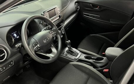 Hyundai Kona I, 2020 год, 2 090 000 рублей, 5 фотография