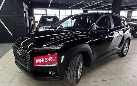 Hyundai Kona I, 2020 год, 2 090 000 рублей, 2 фотография