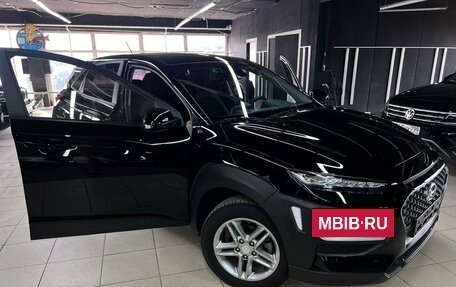 Hyundai Kona I, 2020 год, 2 090 000 рублей, 4 фотография