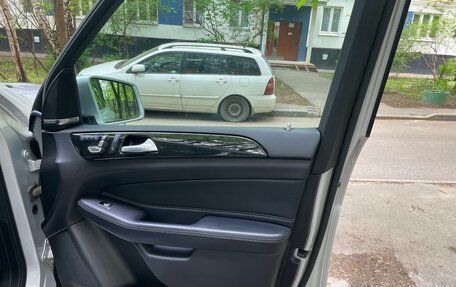Mercedes-Benz GLS, 2019 год, 4 900 000 рублей, 33 фотография