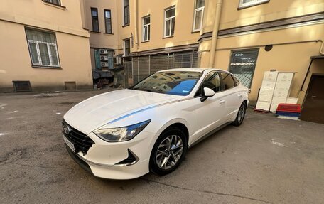 Hyundai Sonata VIII, 2020 год, 2 250 000 рублей, 2 фотография