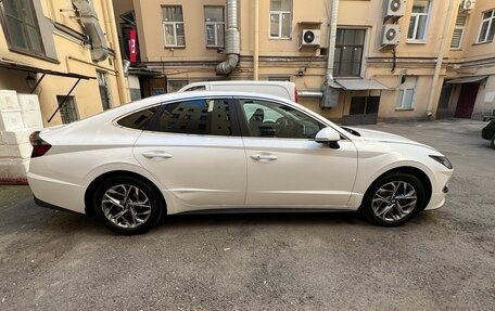 Hyundai Sonata VIII, 2020 год, 2 250 000 рублей, 4 фотография