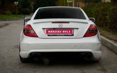 Mercedes-Benz SLK-Класс, 2005 год, 1 950 000 рублей, 10 фотография