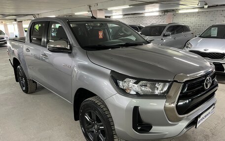 Toyota Hilux VIII, 2020 год, 3 150 000 рублей, 4 фотография