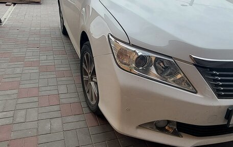 Toyota Camry, 2014 год, 1 850 000 рублей, 4 фотография