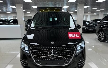 Mercedes-Benz V-Класс, 2025 год, 13 000 000 рублей, 5 фотография