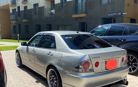 Lexus IS II рестайлинг 2, 1999 год, 1 500 000 рублей, 3 фотография