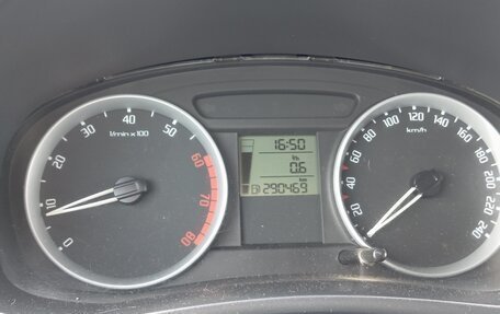 Skoda Fabia II, 2008 год, 500 000 рублей, 6 фотография