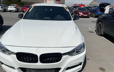 BMW 3 серия, 2018 год, 1 900 000 рублей, 15 фотография