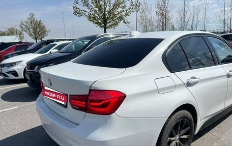 BMW 3 серия, 2018 год, 1 900 000 рублей, 20 фотография