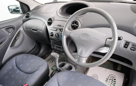 Toyota Vitz, 2001 год, 579 000 рублей, 8 фотография