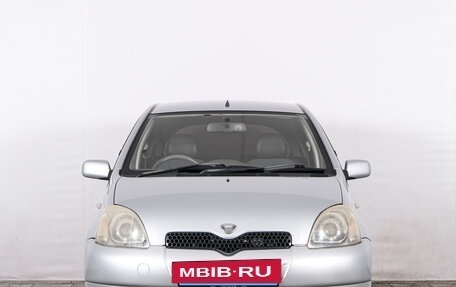 Toyota Vitz, 2001 год, 579 000 рублей, 2 фотография