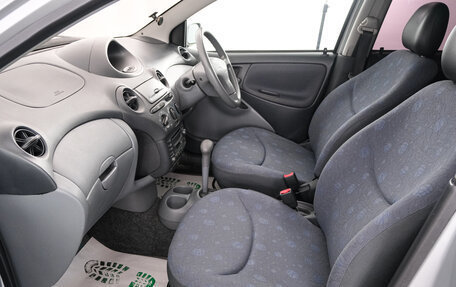 Toyota Vitz, 2001 год, 579 000 рублей, 13 фотография