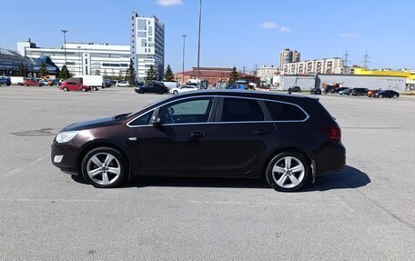 Opel Astra J, 2012 год, 690 000 рублей, 1 фотография