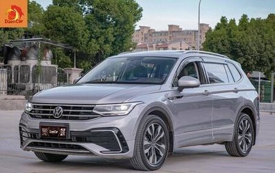 Volkswagen Tiguan II, 2022 год, 2 249 000 рублей, 1 фотография