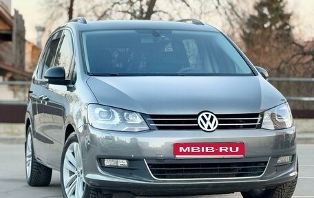 Volkswagen Sharan II, 2015 год, 2 300 000 рублей, 3 фотография