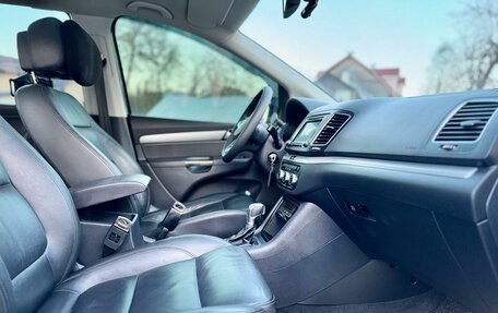 Volkswagen Sharan II, 2015 год, 2 300 000 рублей, 12 фотография