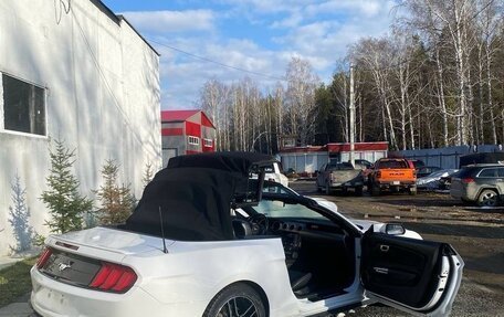 Ford Mustang VI рестайлинг, 2019 год, 3 000 000 рублей, 6 фотография