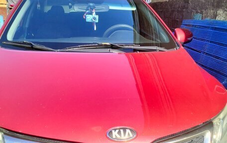 KIA Rio III рестайлинг, 2013 год, 1 000 000 рублей, 2 фотография
