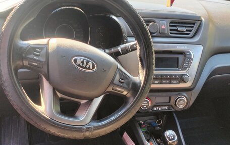KIA Rio III рестайлинг, 2013 год, 1 000 000 рублей, 11 фотография