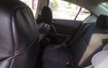Mazda Axela, 2010 год, 1 000 000 рублей, 17 фотография