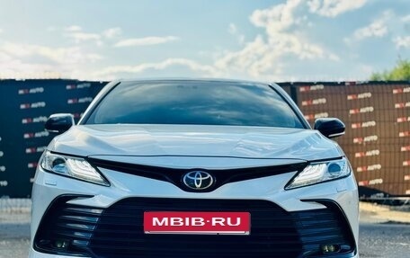Toyota Camry, 2021 год, 3 099 000 рублей, 8 фотография