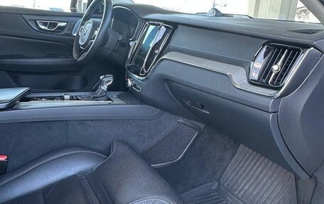 Volvo S60 III, 2019 год, 4 000 000 рублей, 22 фотография