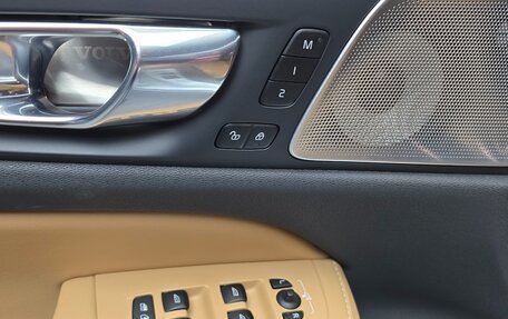 Volvo S60 III, 2021 год, 3 200 000 рублей, 10 фотография