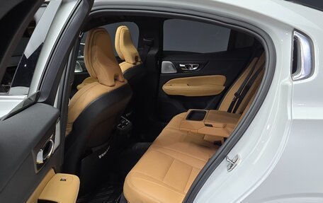 Volvo S60 III, 2021 год, 3 200 000 рублей, 14 фотография