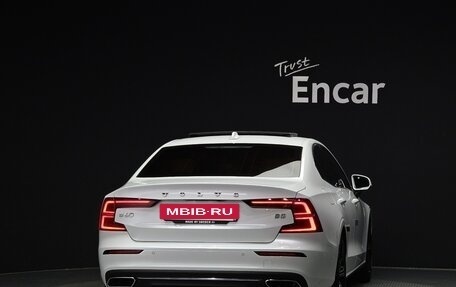 Volvo S60 III, 2021 год, 3 200 000 рублей, 4 фотография