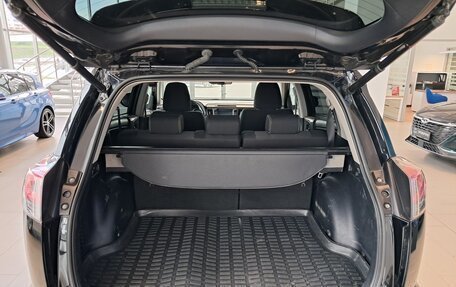 Toyota RAV4, 2019 год, 2 474 000 рублей, 10 фотография