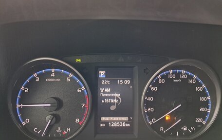 Toyota RAV4, 2019 год, 2 474 000 рублей, 13 фотография