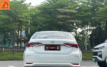 Toyota Corolla, 2021 год, 1 090 000 рублей, 5 фотография