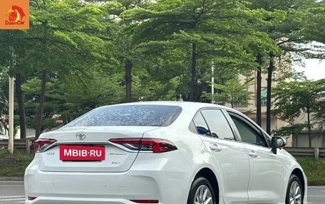 Toyota Corolla, 2021 год, 1 090 000 рублей, 4 фотография