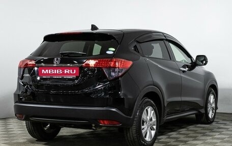 Honda Vezel, 2019 год, 1 900 000 рублей, 5 фотография