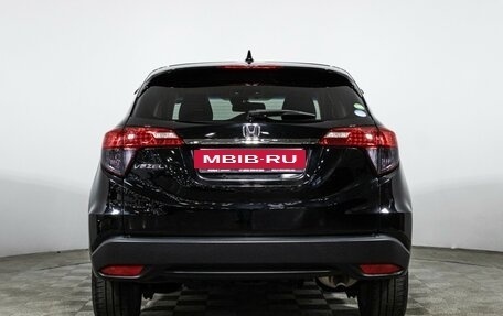 Honda Vezel, 2019 год, 1 900 000 рублей, 6 фотография