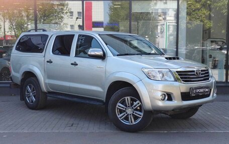 Toyota Hilux VII, 2012 год, 2 329 000 рублей, 3 фотография