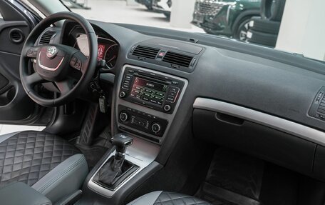 Skoda Octavia, 2011 год, 899 000 рублей, 12 фотография