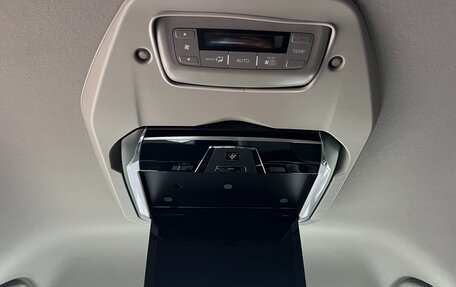 Honda Stepwgn IV, 2018 год, 2 200 000 рублей, 15 фотография