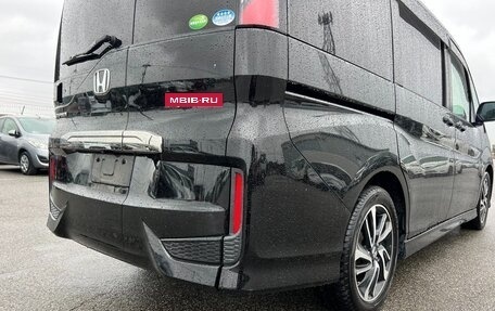 Honda Stepwgn IV, 2018 год, 2 200 000 рублей, 31 фотография