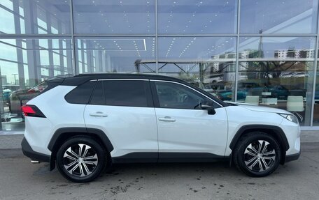Toyota RAV4, 2020 год, 2 999 000 рублей, 4 фотография