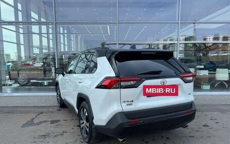 Toyota RAV4, 2020 год, 2 999 000 рублей, 7 фотография