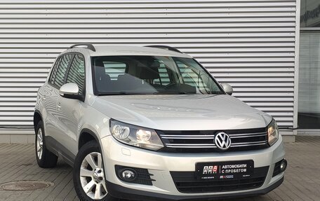 Volkswagen Tiguan I, 2012 год, 990 000 рублей, 3 фотография