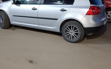 Volkswagen Golf V, 2005 год, 570 000 рублей, 3 фотография