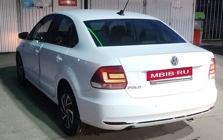 Volkswagen Polo VI (EU Market), 2018 год, 1 200 000 рублей, 4 фотография
