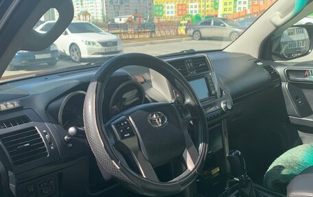 Toyota Land Cruiser Prado 150 рестайлинг 2, 2011 год, 3 100 000 рублей, 5 фотография
